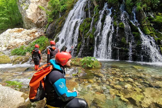 6 Day Tour - Trekking, Rafting, Jeep safari and Canyoning - Day 2: Rafting 22 kilometers from Brštanovica