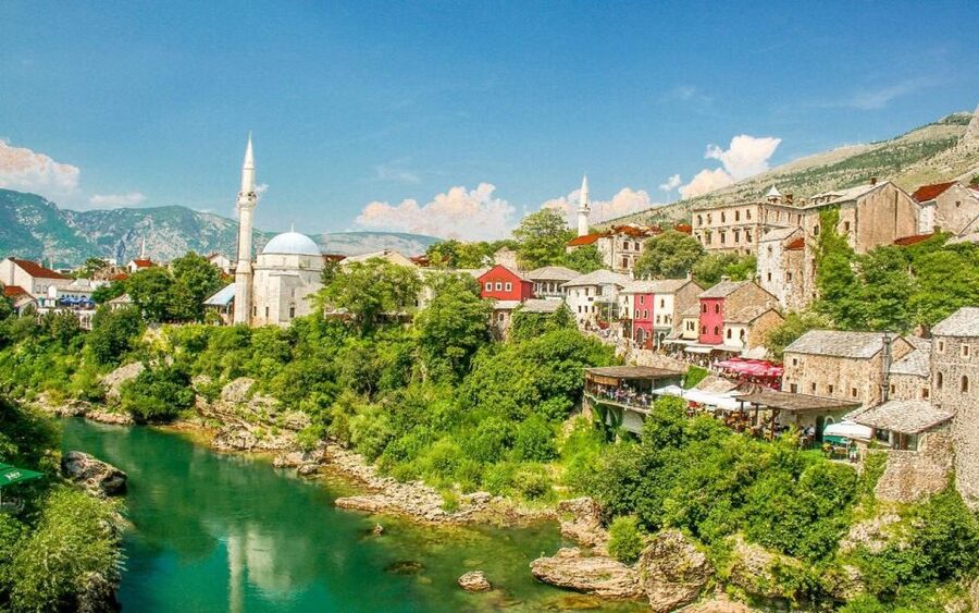 Day Trip From Dubrovnik: Mostar & Kravice Waterfalls - Who will get the most from this tour