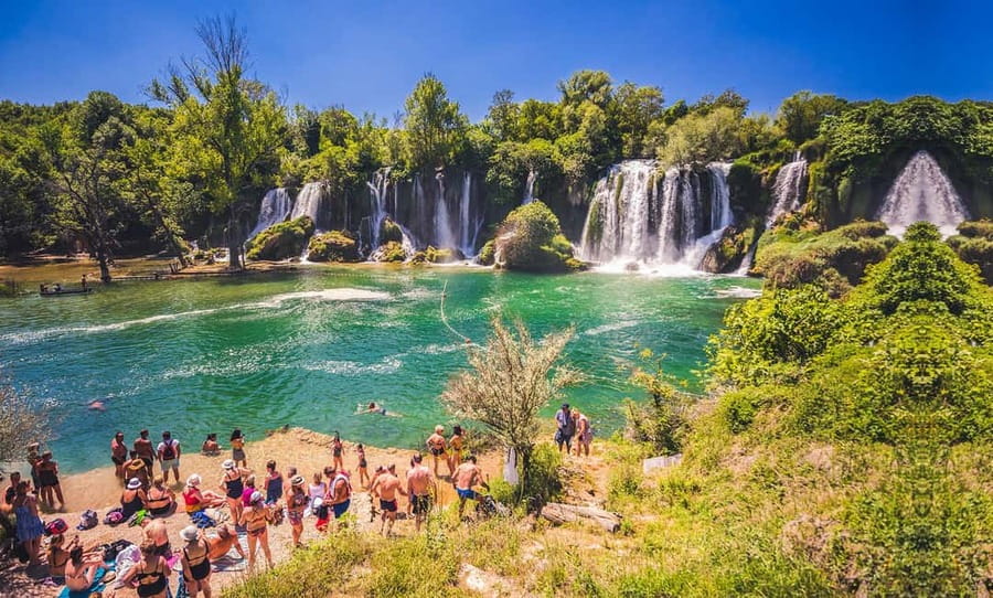 Dubrovnik: Mostar & Kravica Waterfalls Day Trip - Crossing into Bosnia and Herzegovina