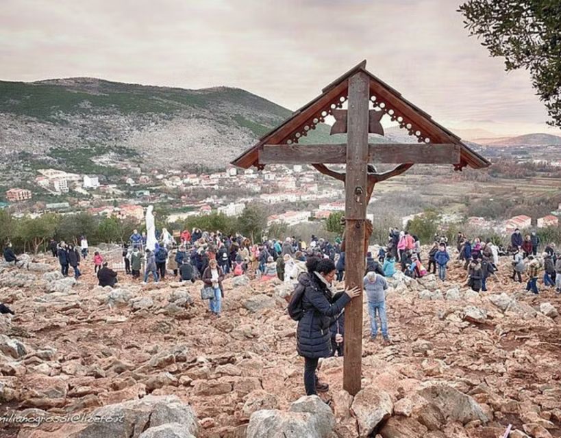 Dubrovnik: Private Day Trip to Medjugorje with Hotel Pickup - Arriving at St. James Church