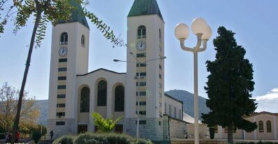 Dubrovnik: Private Day Trip to Medjugorje with Hotel Pickup