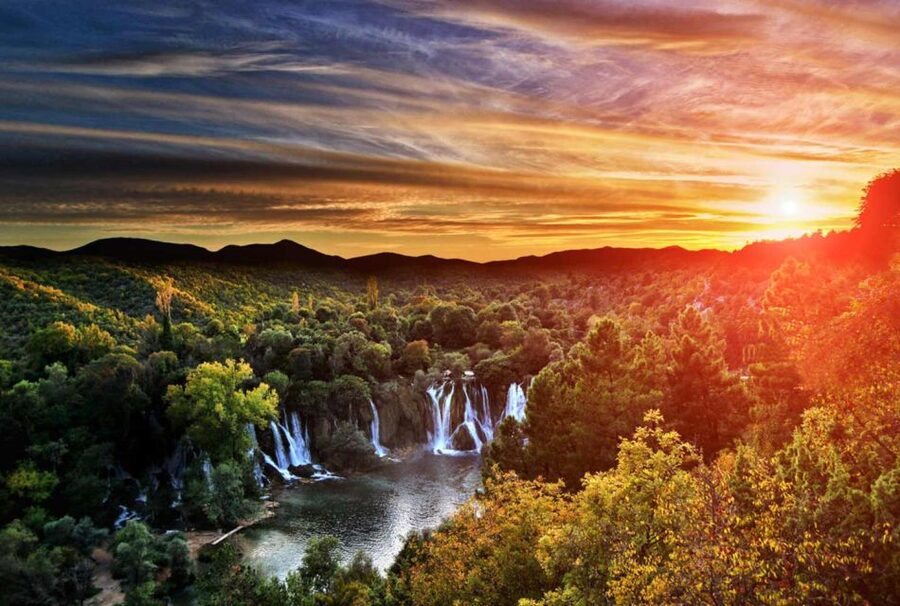 From Dubrovnik: Day Trip to Mostar and Kravice Falls - Key points to know before booking