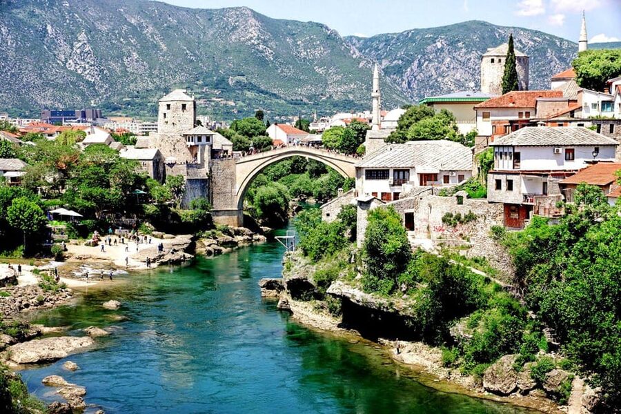 From Makarska : Mostar and Kravica Waterfalls Day Trip - What the $353 private price really buys