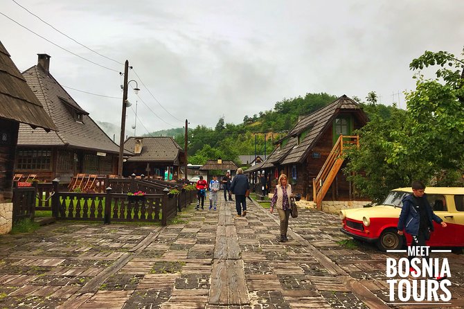 From Sarajevo: Višegrad, Andrićgrad, Drvengrad & Šargan tour - What the guides add to a long day