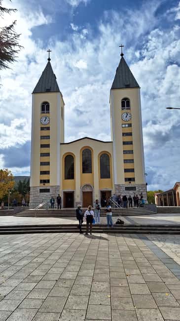 Kravice waterfall excursion, Ston,Međugorje, Mostar - What the $353 price really means