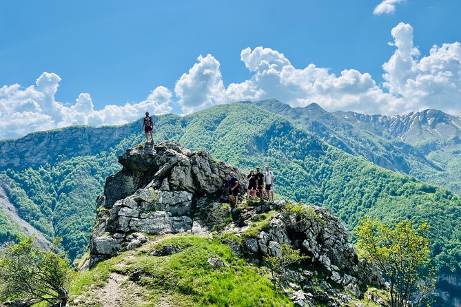 LUKOMIR VILLAGE HIKE & TREK TOUR (nature, hike, food & panorama) - Key points at a glance