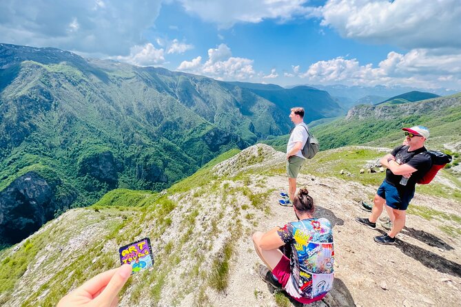 LUKOMIR VILLAGE HIKE & TREK TOUR (nature, hike, food & panorama) - Bjelasnica and the story of Sarajevo’s Olympics
