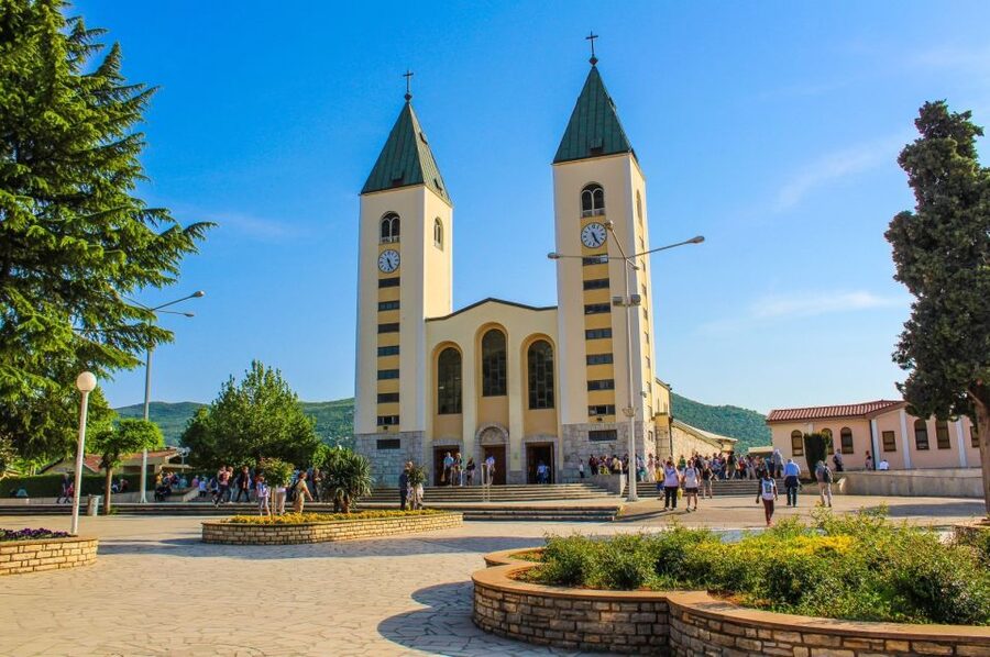 Međugorje and Apparation Hill Private Tour From Dubrovnik - Why Međugorje makes a memorable day from Dubrovnik
