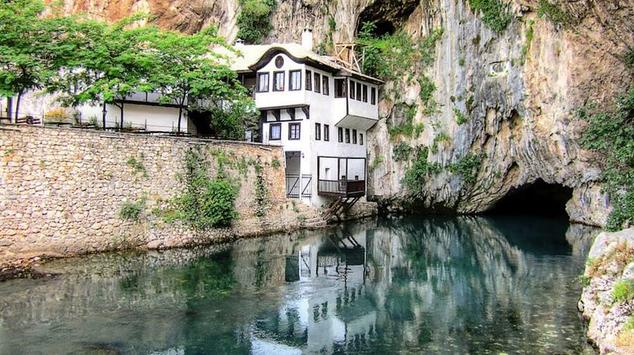 Mostar: 1-Way Herzegovina Highlights Tour to Dubrovnik - Počitelj, a stone town above the Neretva
