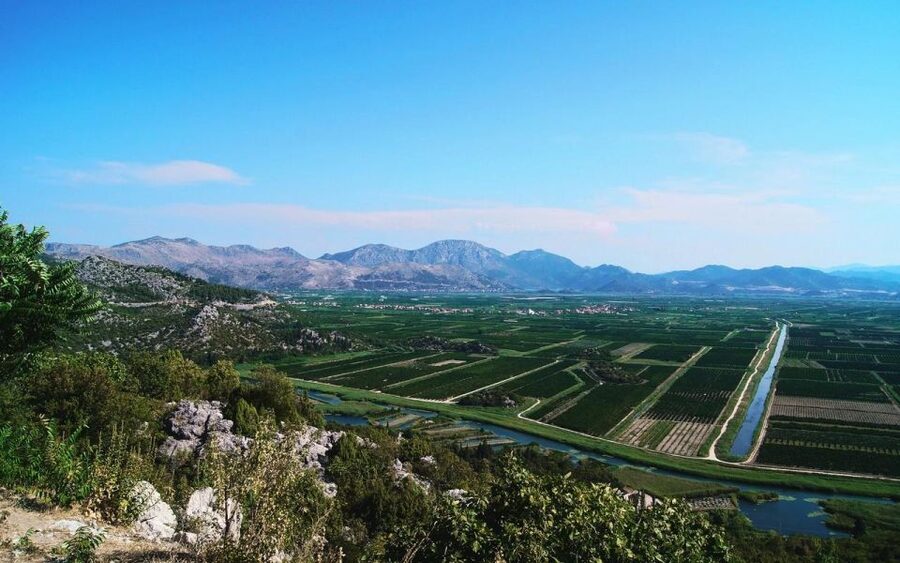 Mostar and Kravice Waterfalls Tour from Dubrovnik - What to bring for this 11-hour outing