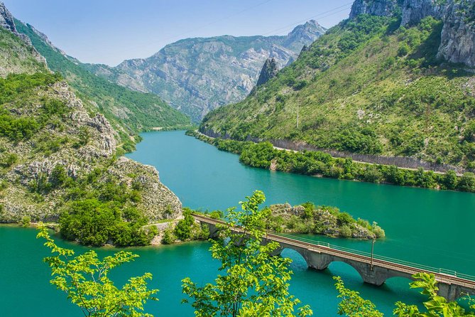 Mostar,Kravica Waterfall,Blagaj,Počitelj - Day Tour from Sarajevo - Kravica Falls, the day’s great outdoor stop