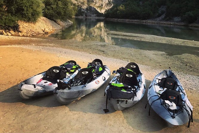 Neretva kayak safari - A quiet stretch of the Neretva near Jablanica