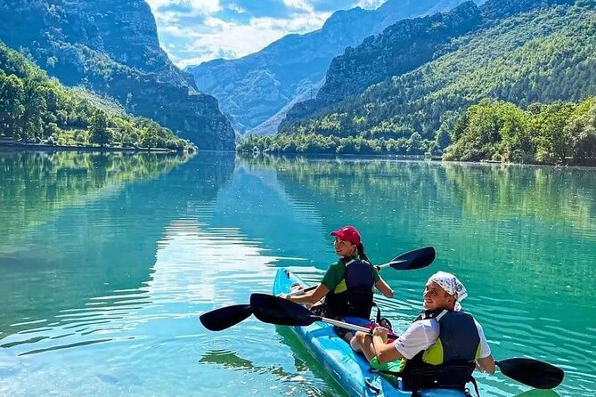 Neretva kayak safari - The Neretva River and its cold, clear water