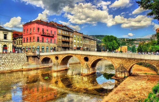 Sarajevo Essential Full Walking Tour - City Hall, the Spite House, and the Miljacka River