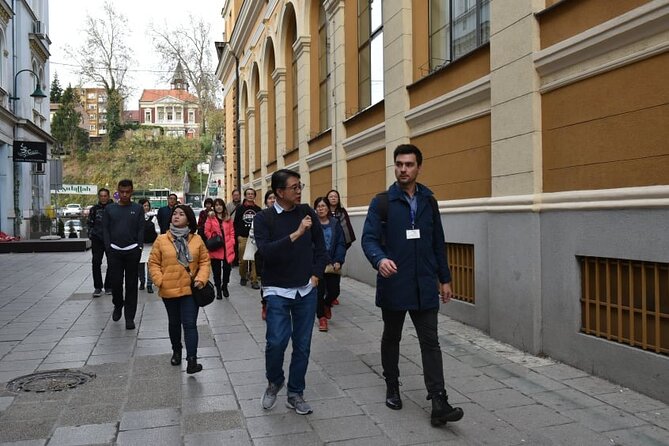 Sarajevo Grand Tour: Old Town, War Tunnel, Olympic Sites & More - Morica Han and the Bosnian coffee pause