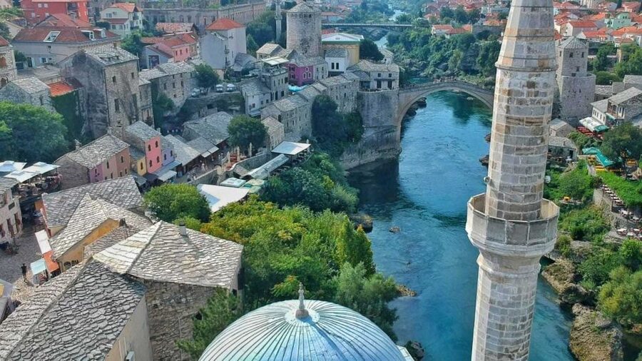 Sarajevo: One-Way Tour to Dubrovnik via Mostar - Vehicle comfort, luggage, and the Dubrovnik drop-off
