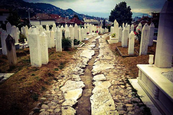 SARAJEVO SIEGE TIMES '92-'95 / Sarajevo Roses & Tunnel of Hope / - The Jewish Cemetery and the first sniper fire