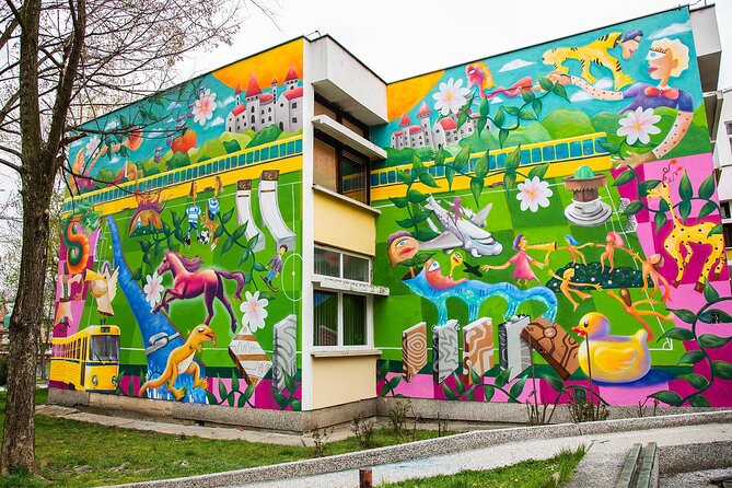 SARAJEVO STREET ART TOUR (art, history & mystery) - sARTajevo! - The Academy of Fine Arts, architecture and sticker art