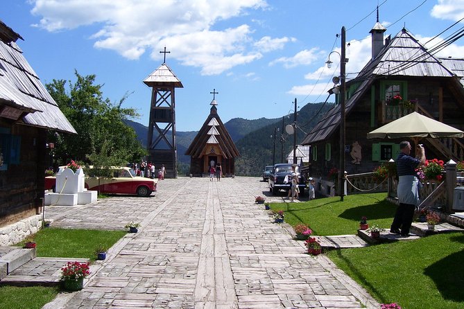 Sarajevo to Belgrade Full Day Tour one-way - Banjska Stena and the view over Perućac Lake