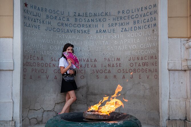 Sarajevo Uncovered: Old Town Tour with Coffee and Food Tasting - Sebilj Fountain and the old market atmosphere