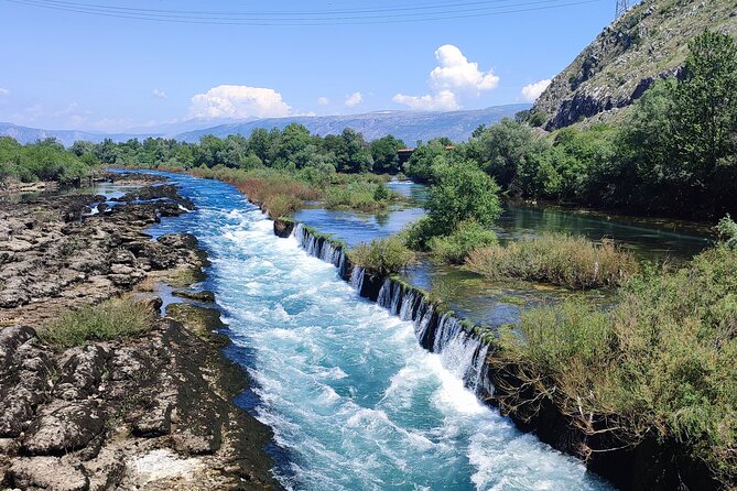 Transfer Mostar to Dubrovnik with Kravice Waterfalls, Blagaj and Počitelj tour - Guides, group size, and the tone of the day