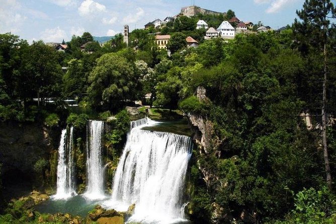 Travnik, Jajce & Pliva Lakes Day Tour From Sarajevo (fees Incl.) - Jajce’s fortress and the medieval town