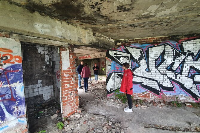 Tunnel Museum: Bosnian & Yugoslav Wars Tour with War Veteran - Inside the Sarajevo War Tunnel Museum